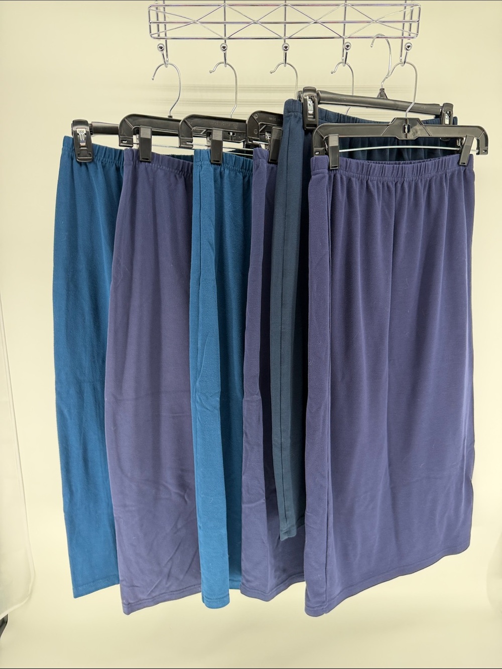 Lot of six skirts Elastic-Waist Midi Skirt in Navy blue Teal NUGGLES size small